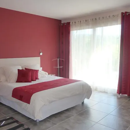 Face Au Gardon B&B 3*